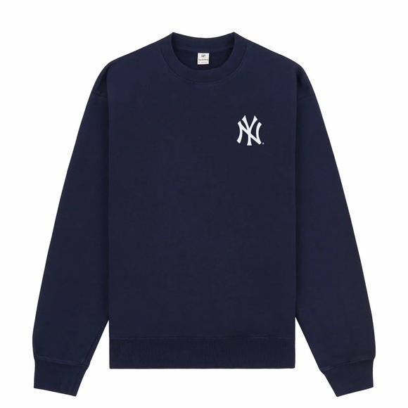 Sporty & Rich Sweaters - NWT Sporty & Rich Yankees Serif Crewneck Sweatshirt in Dark Navy